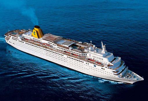 un buque de estilo clásico pero no el clásico barco